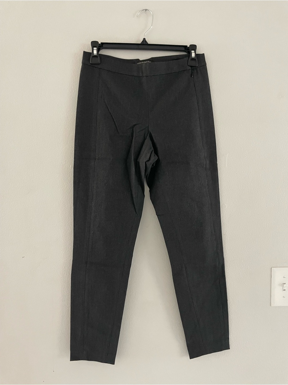 Banana Republic Dark Grey Ankle Crop Devon Pants
